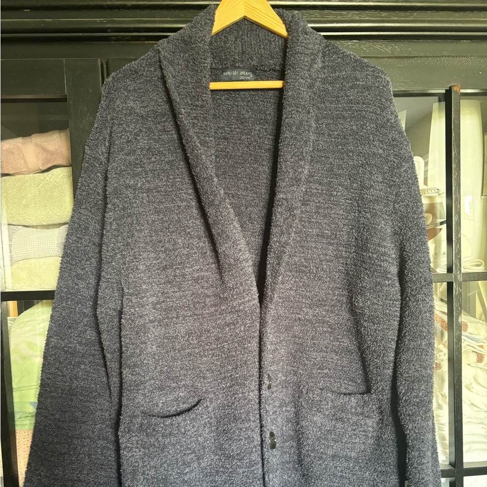 Barefoot Dreams CozyChic men’s cardigan- never worn